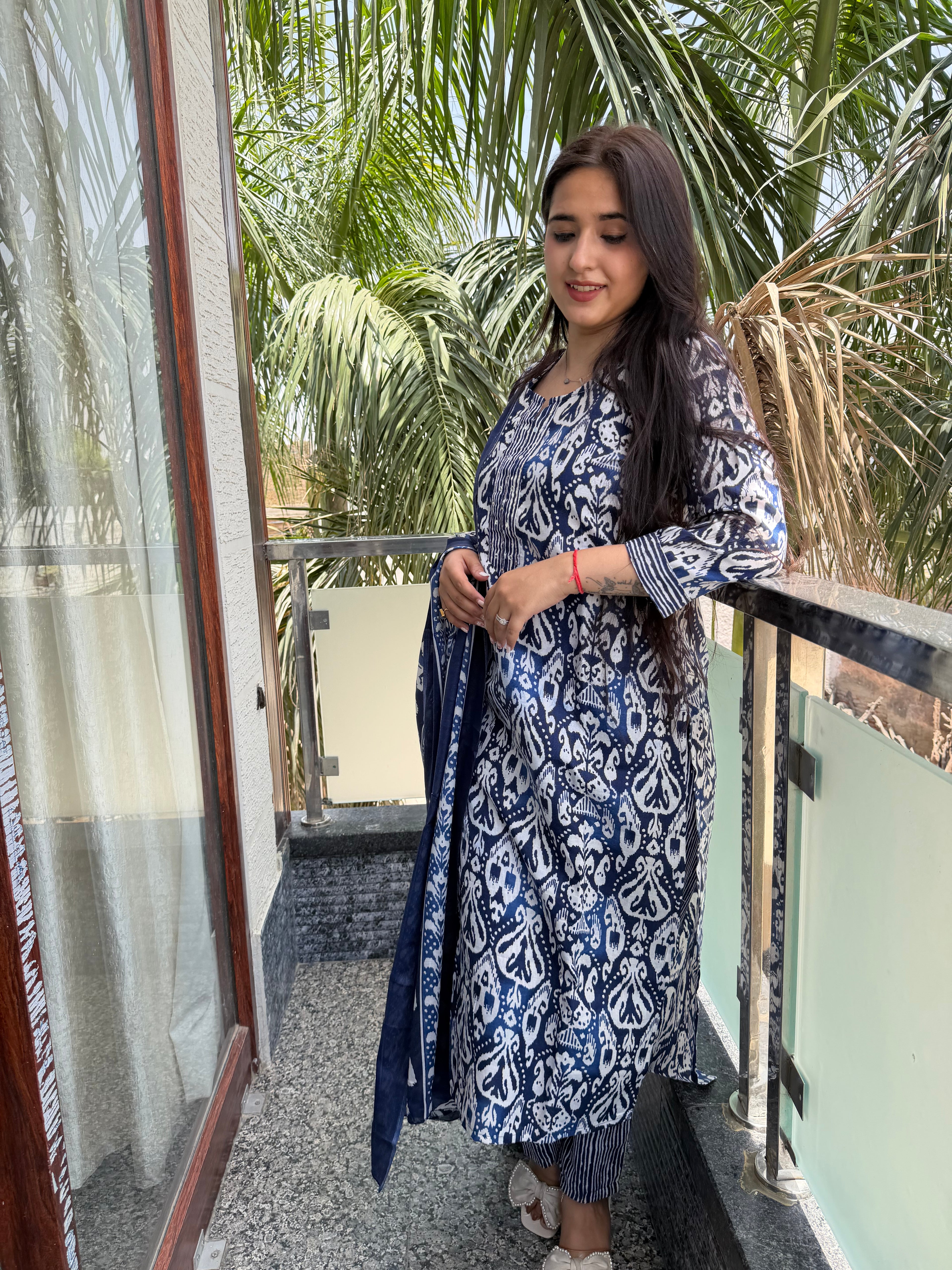 Neel Ikat Royale Mul Cotton 3-Piece Set