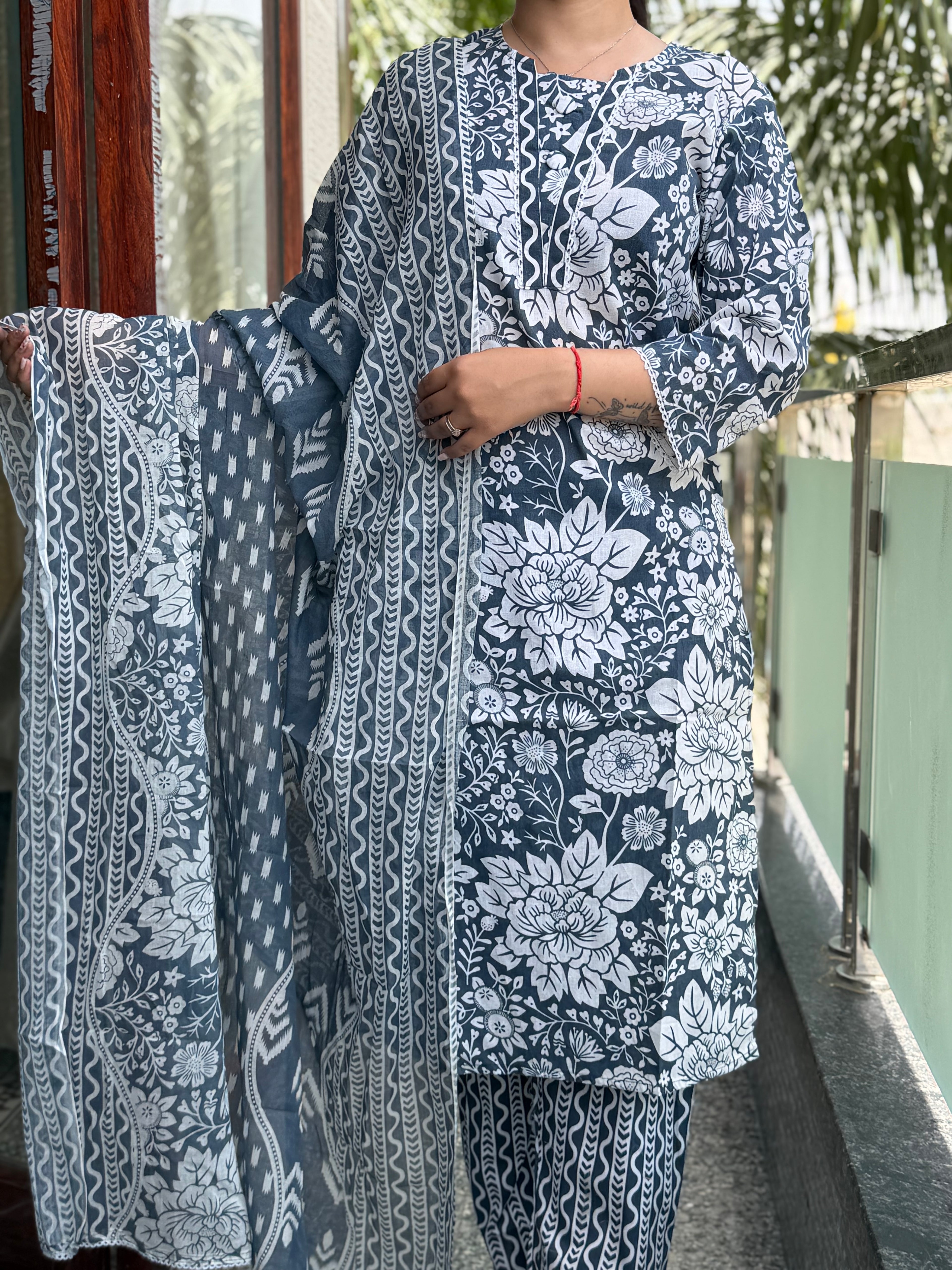 Inaya Indigo Floral Cotton Set