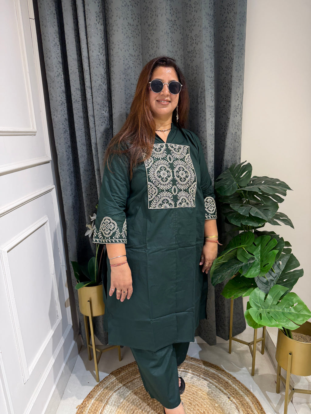 Sabz Bottle Green Embroidered Kurta Set (3XL)