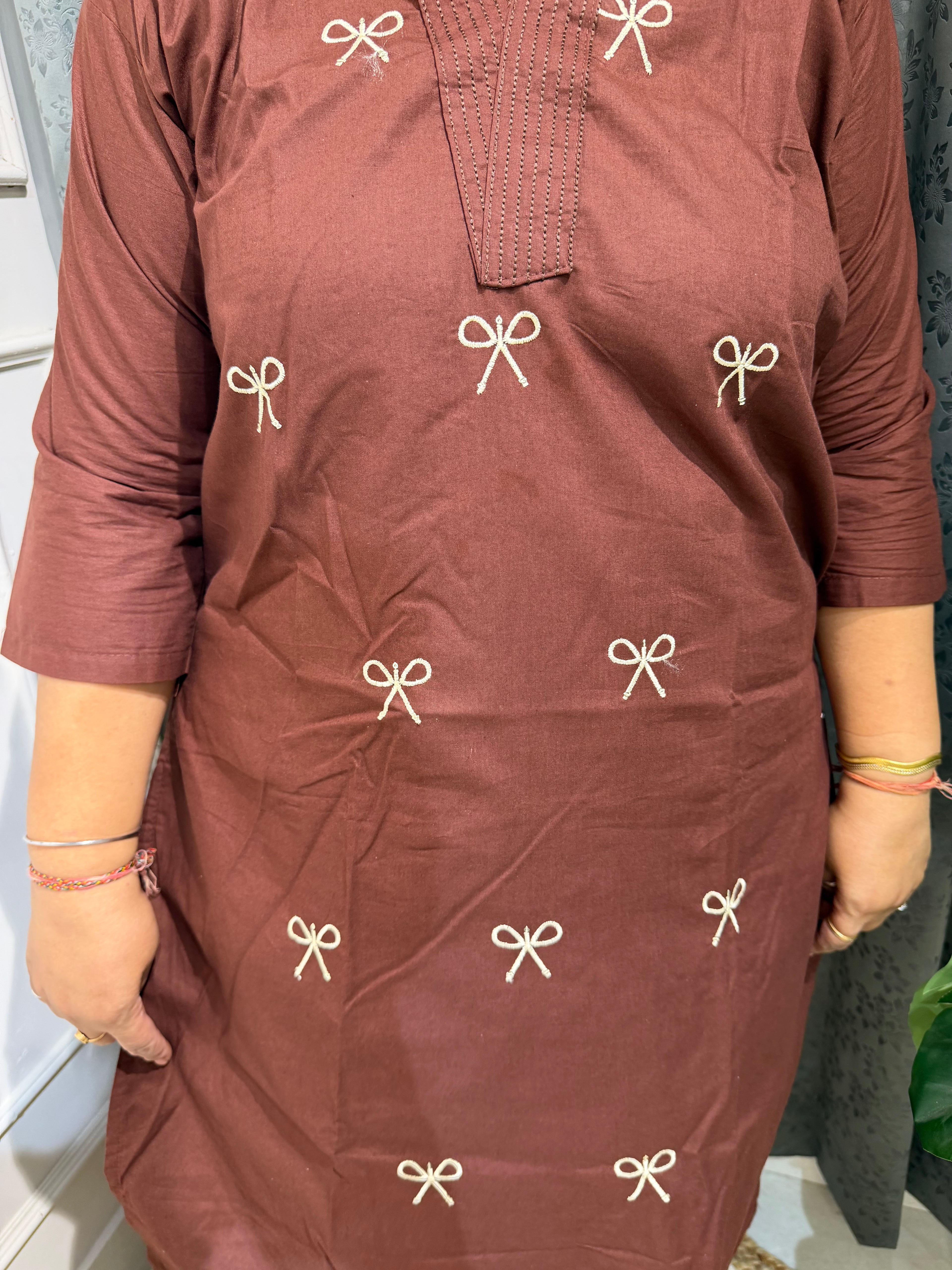 Toffee Bow Embroidered Kurta Set (3XL)