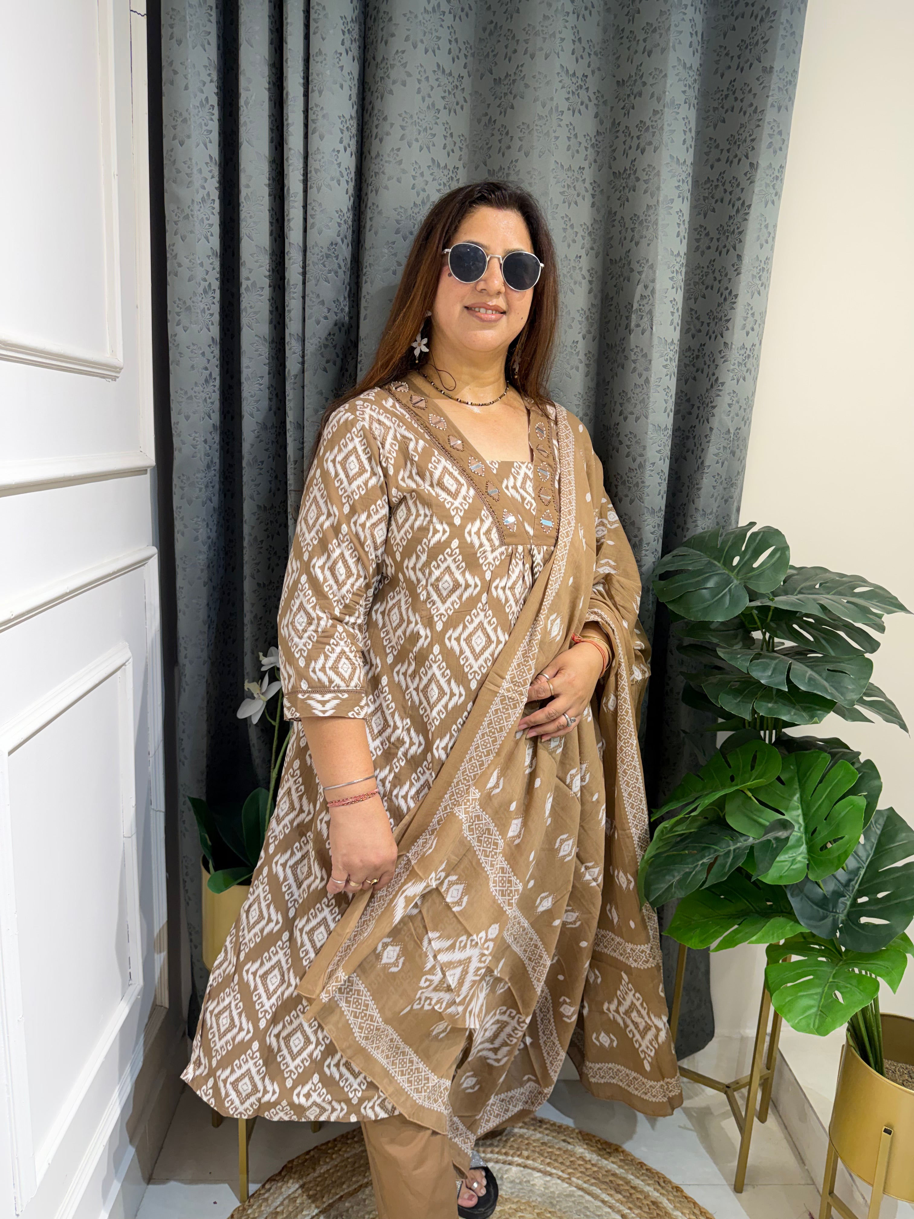 Khaas Brown Ikat Mirror Work Suit Set (3XL)